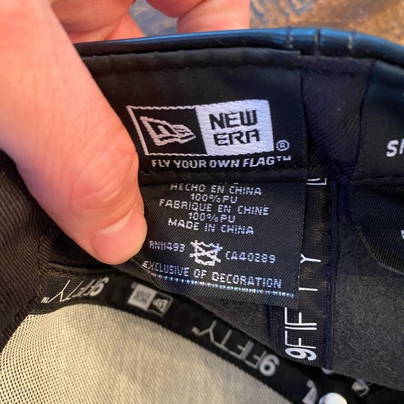 Vintage Marvel Iron Man EXCLUSIVE New Era EUC 5950 faux leather SnapBack RARE - Picture 6 of 8